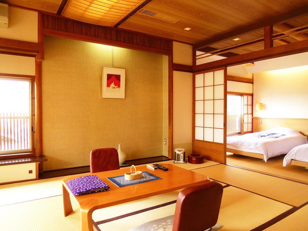 Sumiyosiya Ryokan Nozawaonsen Quarto foto